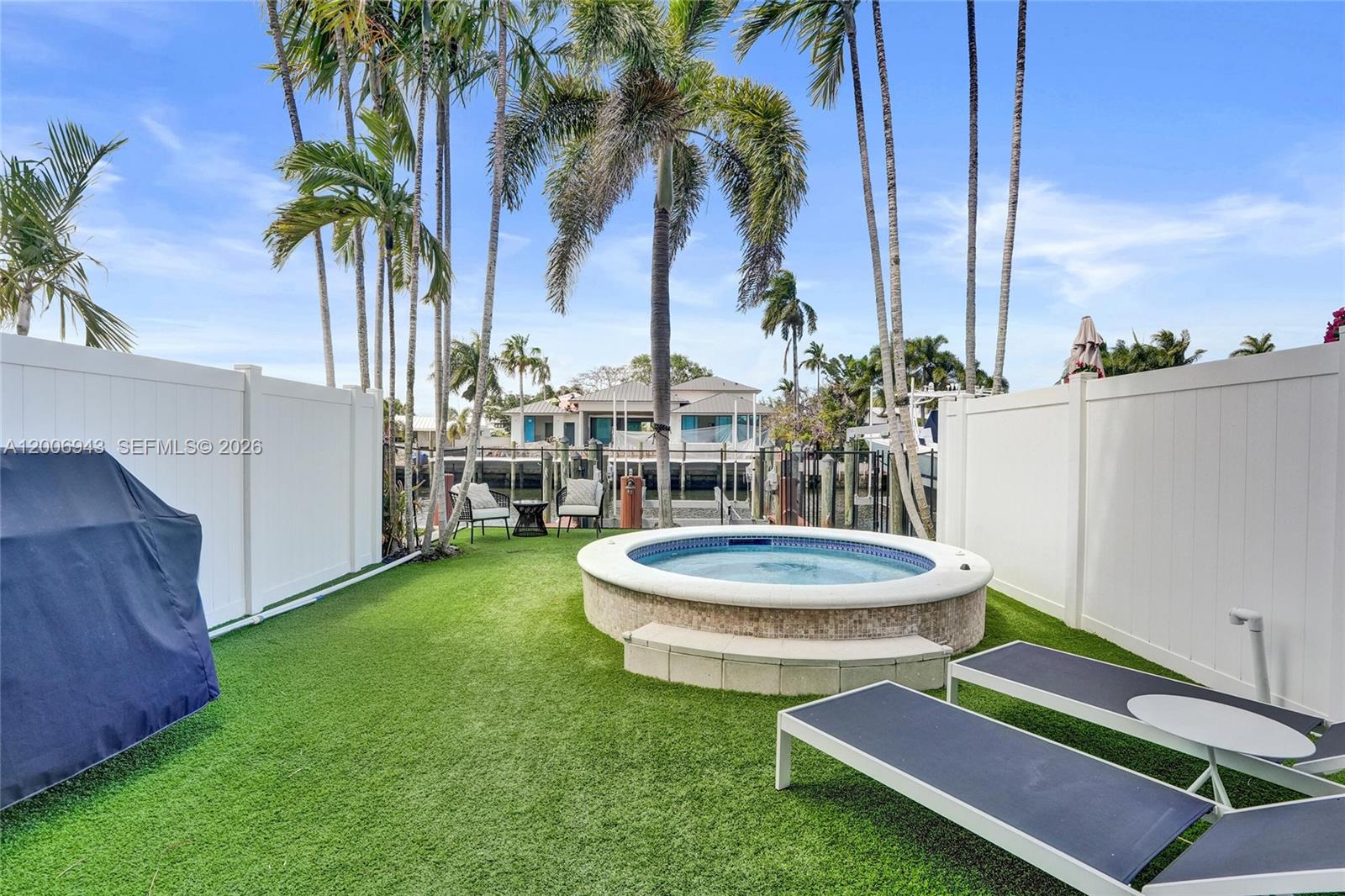 CORAL RIDGE - Residential