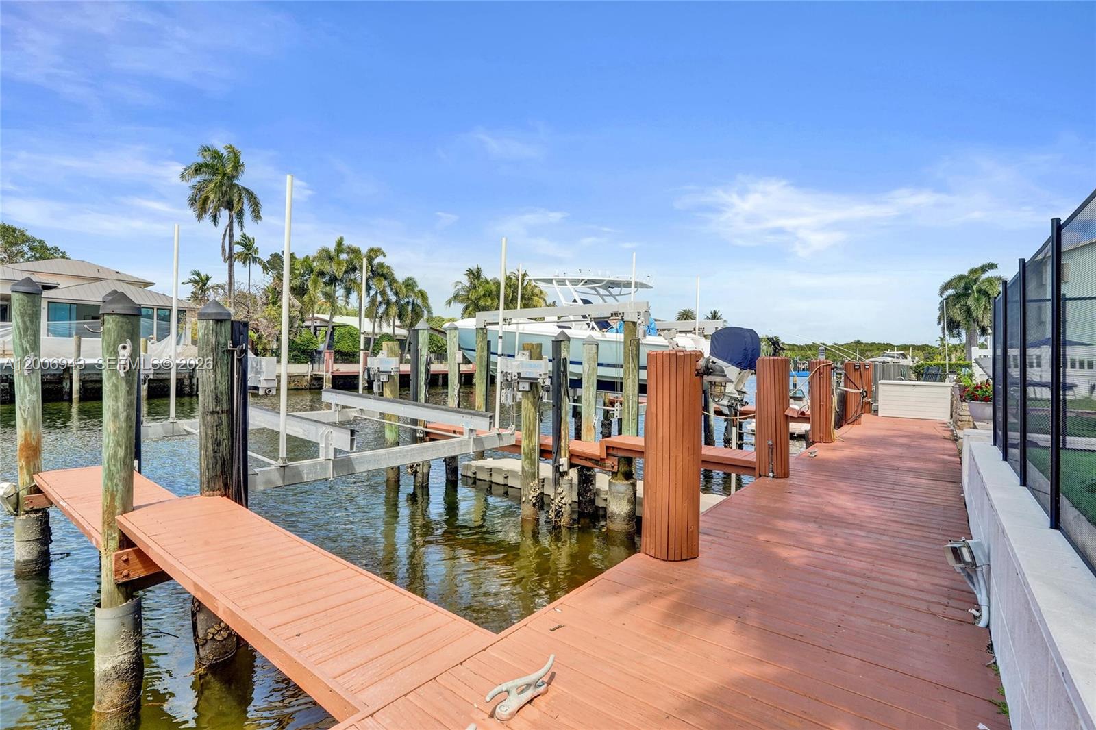 CORAL RIDGE - Residential