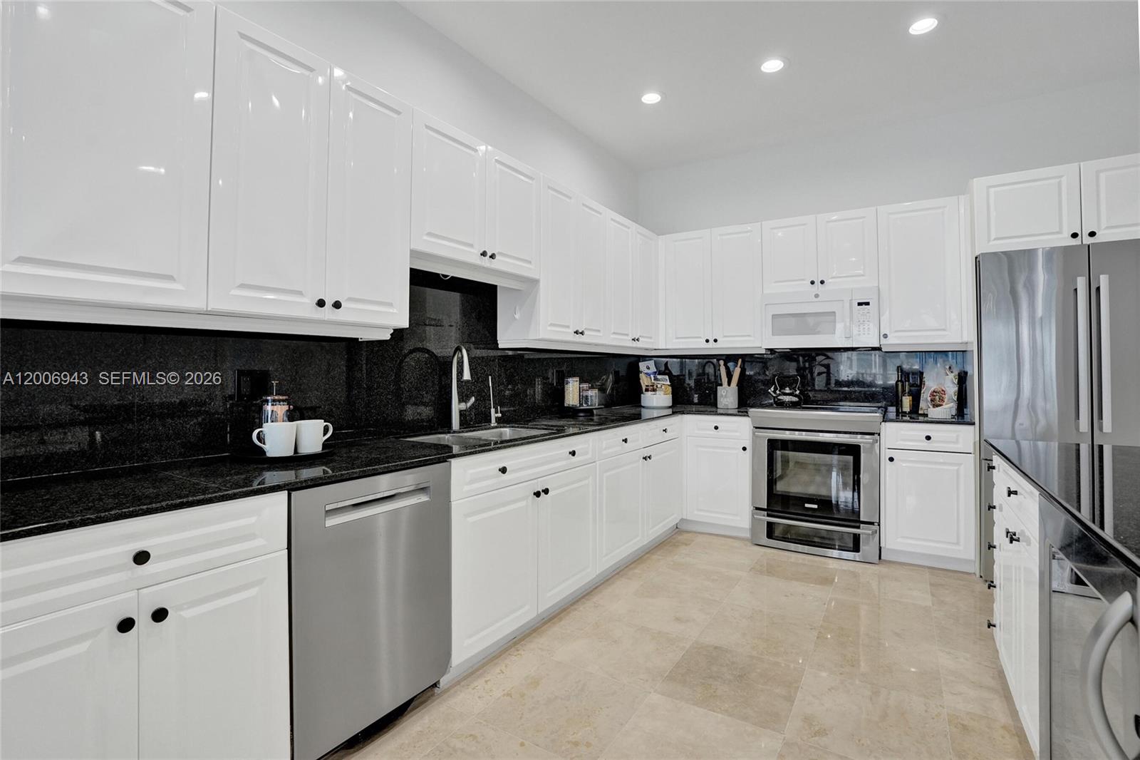 CORAL RIDGE - Residential