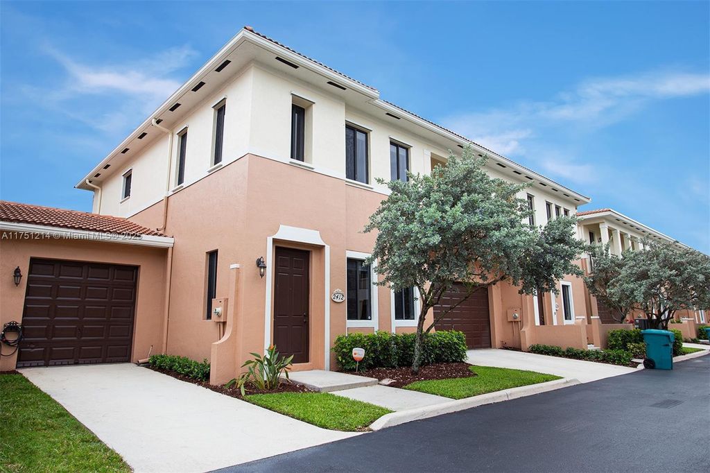 Photo of 2412 Venetian Way #2412, Boynton Beach, FL 33426 (MLS # A11751214)
