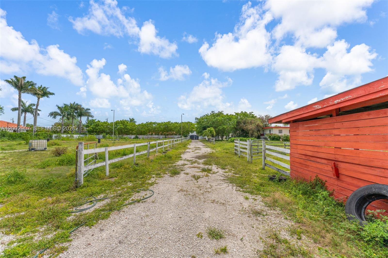 BIRD ROAD FARMSITES - Residential