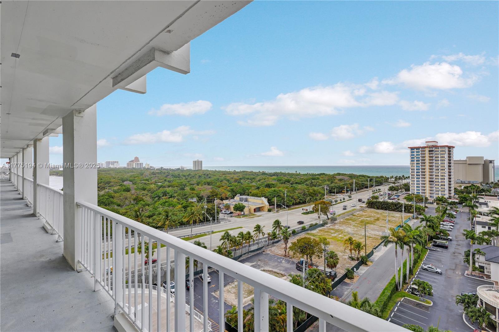 2800 E Sunrise Blvd 14B