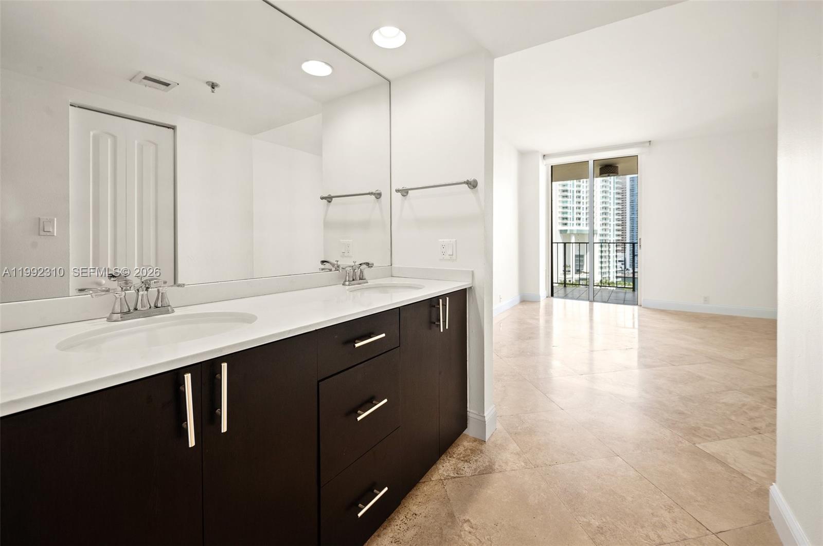 BRICKELL KEY ONE CONDO - Residential Lease