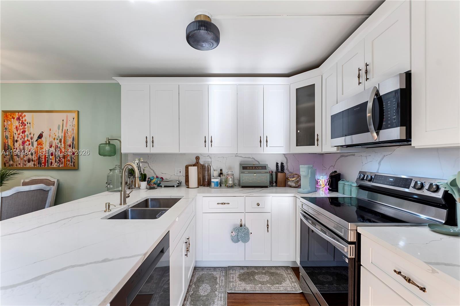 PINE ISLAND RIDGE SECTION - Residential