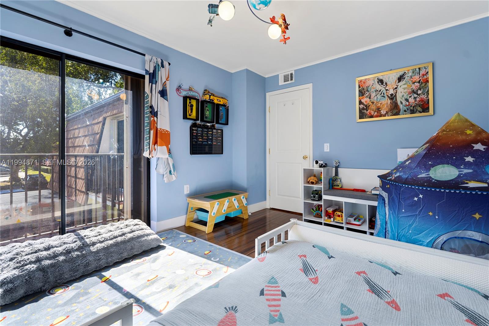 PINE ISLAND RIDGE SECTION - Residential