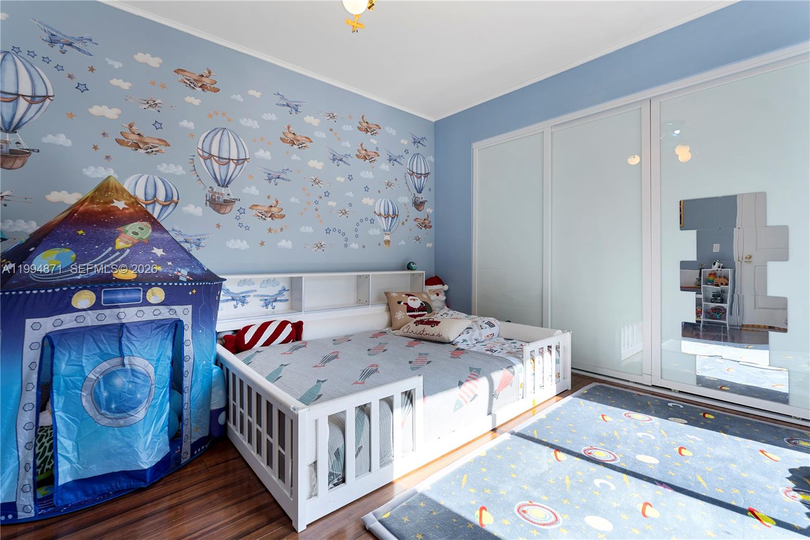 PINE ISLAND RIDGE SECTION - Residential