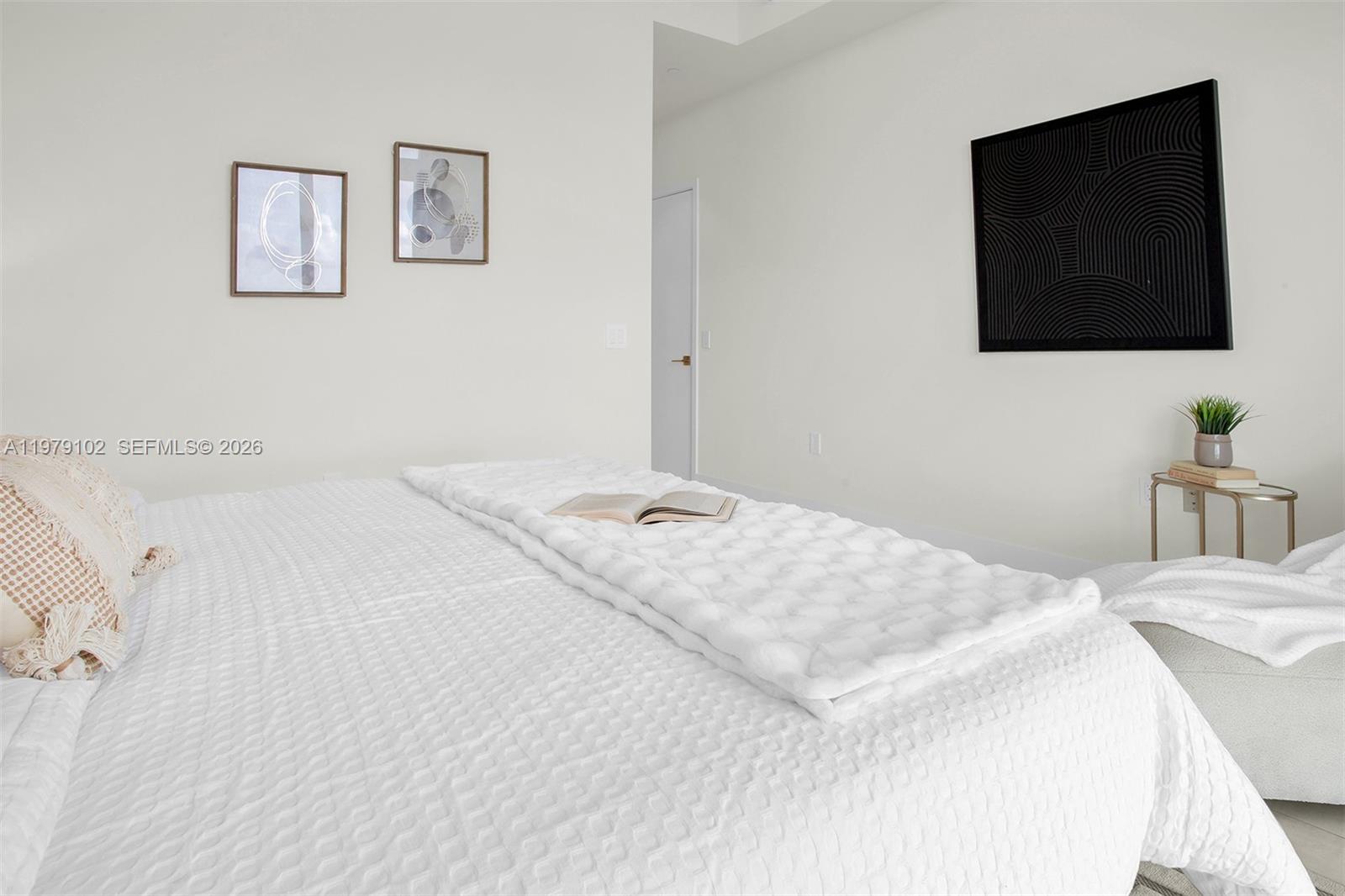 METROPICA NORTH TOWER ONE - Residential