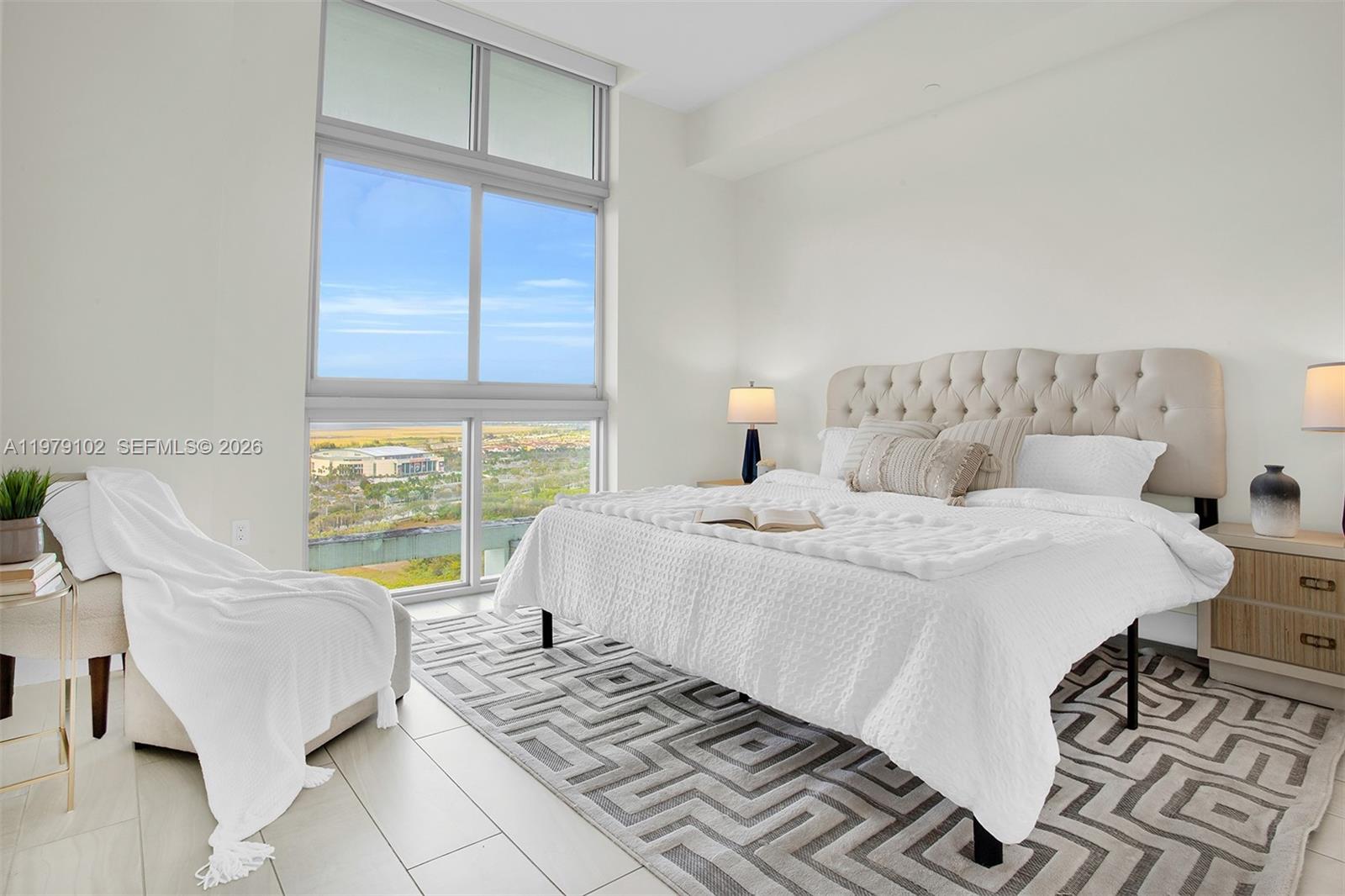 METROPICA NORTH TOWER ONE - Residential