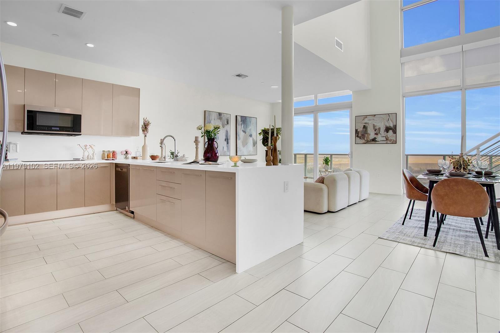 2000 Metropica Way PH02