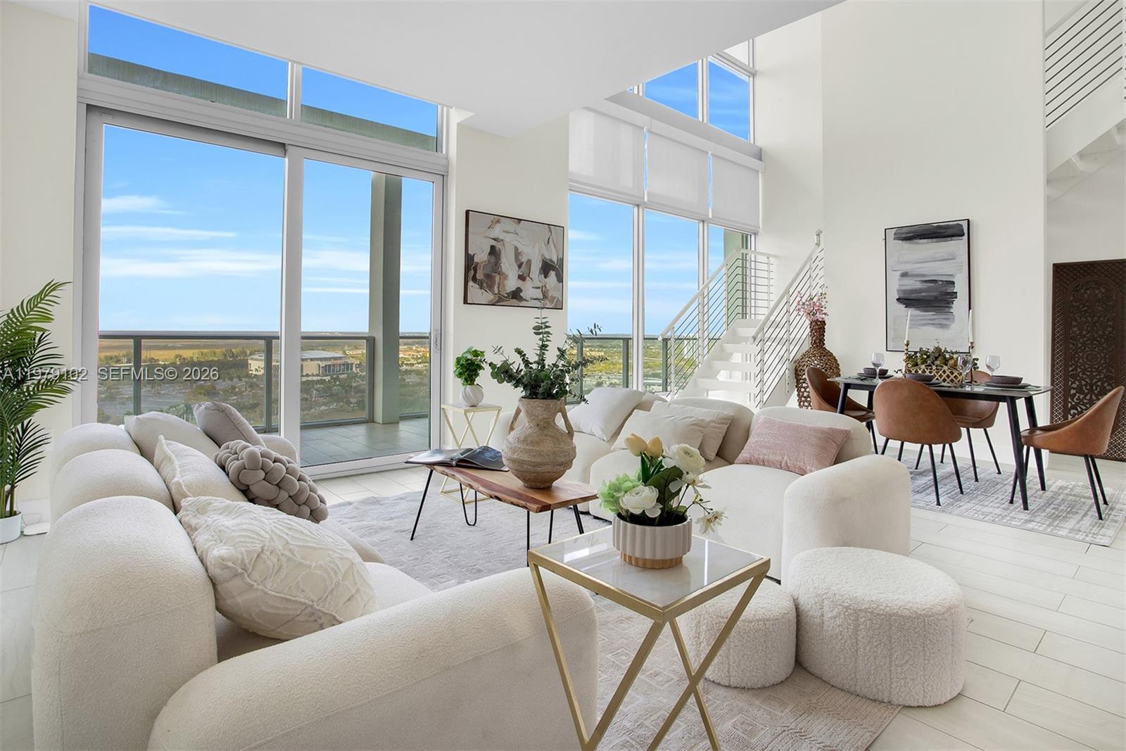 METROPICA NORTH TOWER ONE - Residential