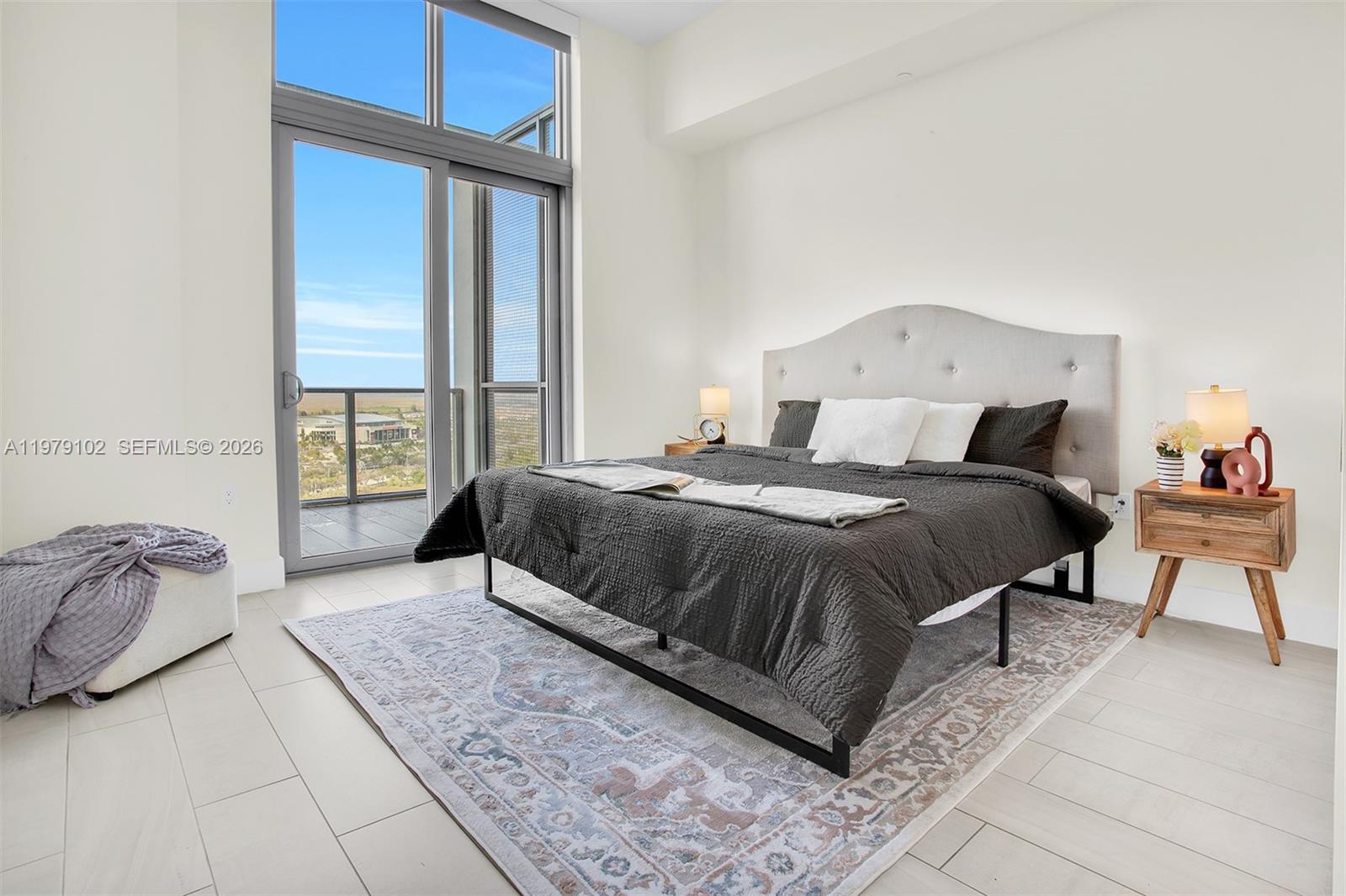 METROPICA NORTH TOWER ONE - Residential