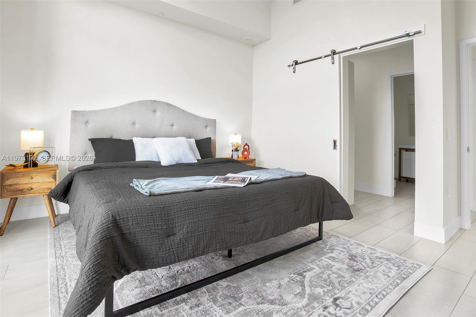 METROPICA NORTH TOWER ONE - Residential