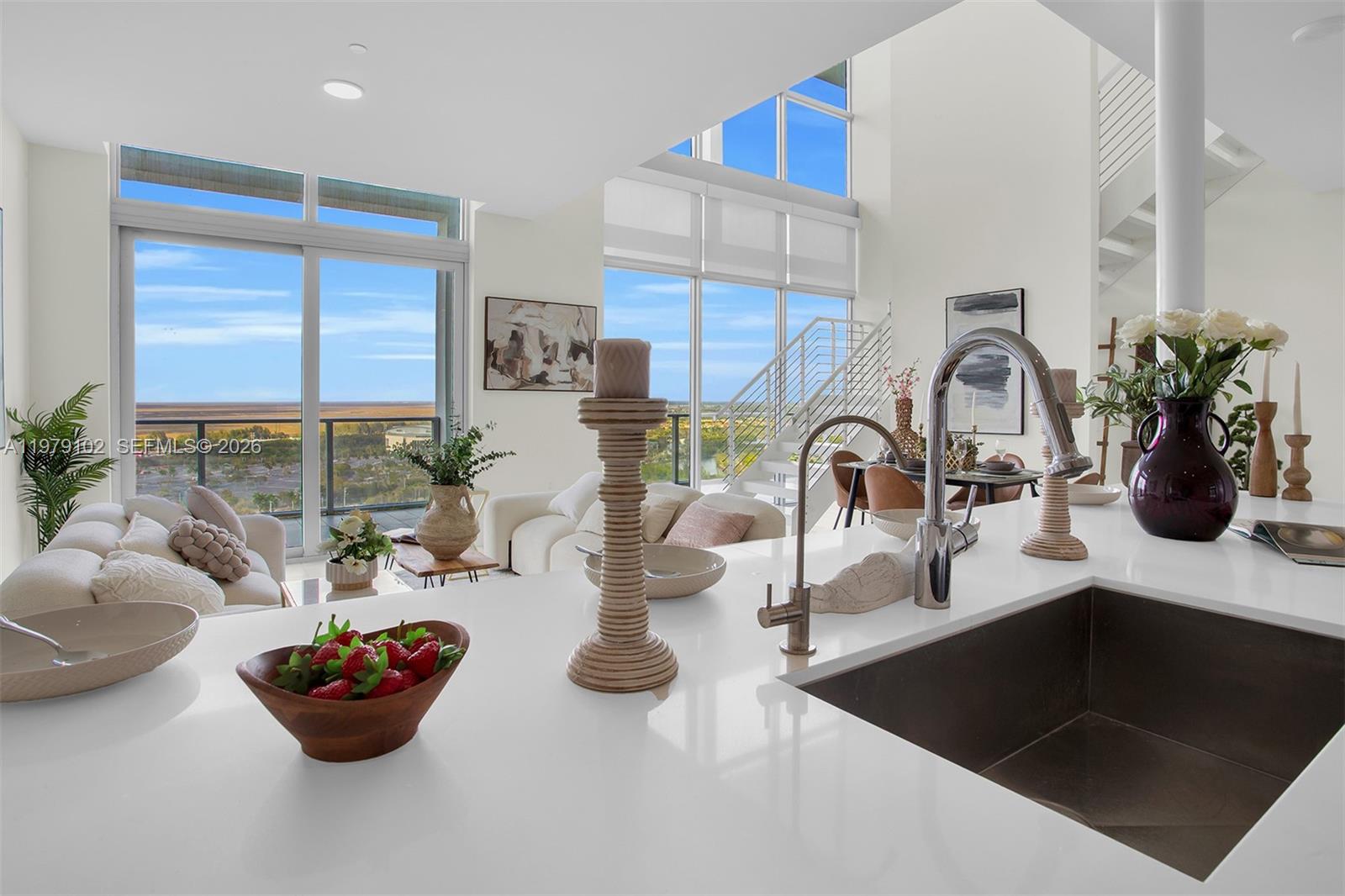 METROPICA NORTH TOWER ONE - Residential