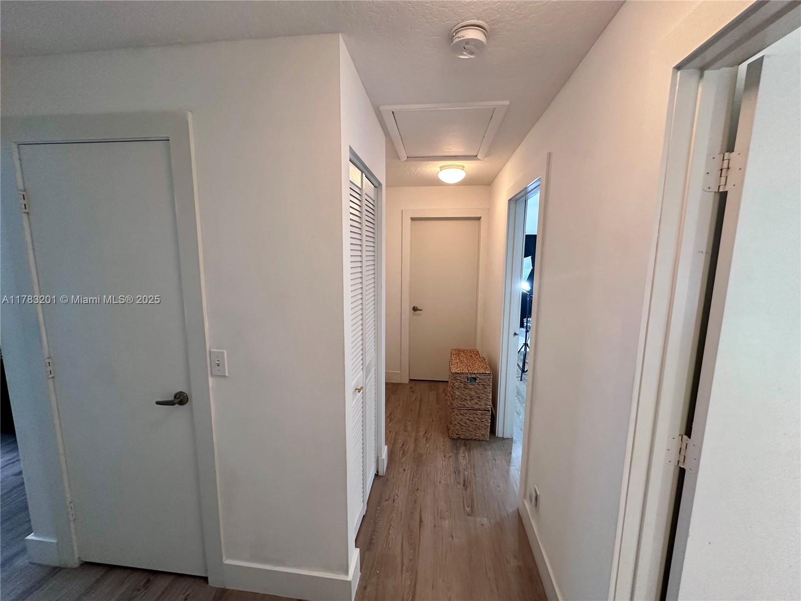 WOODSIDE ESTATES - Residential