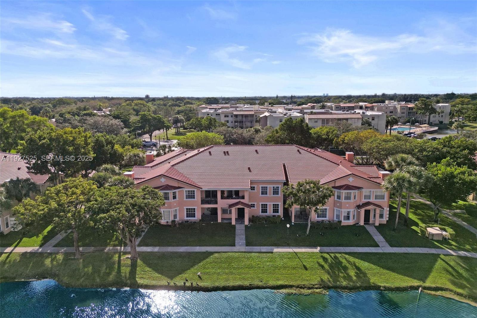 BELMONT AT NORTH LAUDERDA - Residential