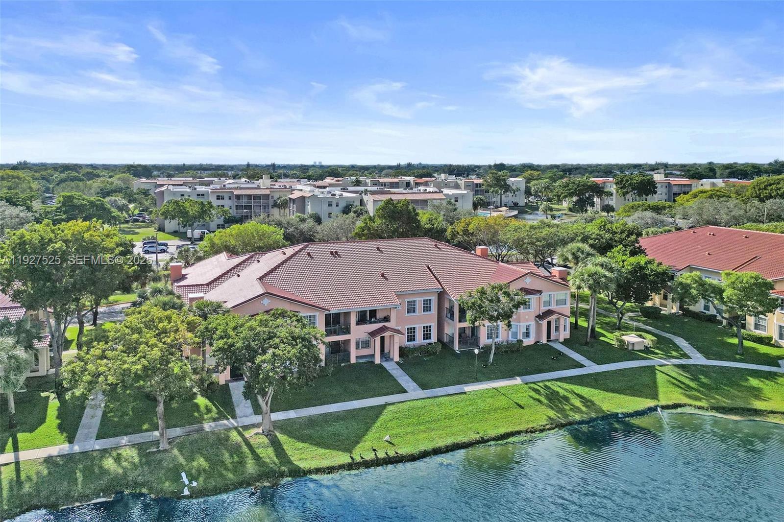 BELMONT AT NORTH LAUDERDA - Residential