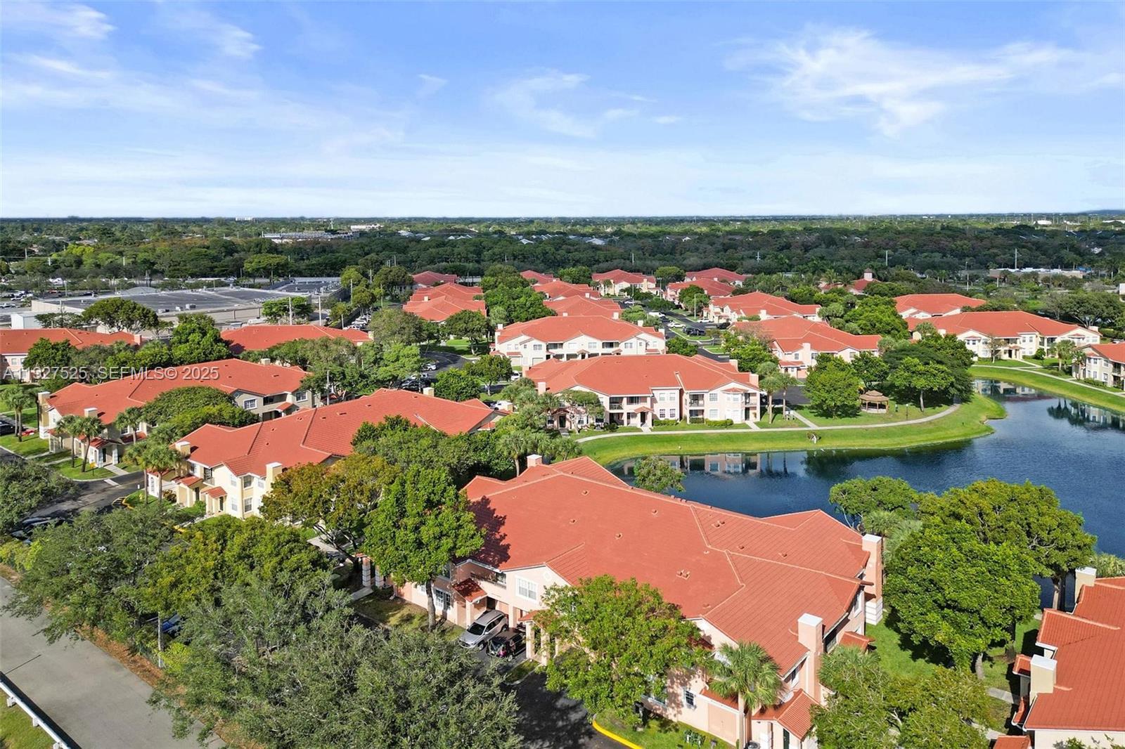 BELMONT AT NORTH LAUDERDA - Residential