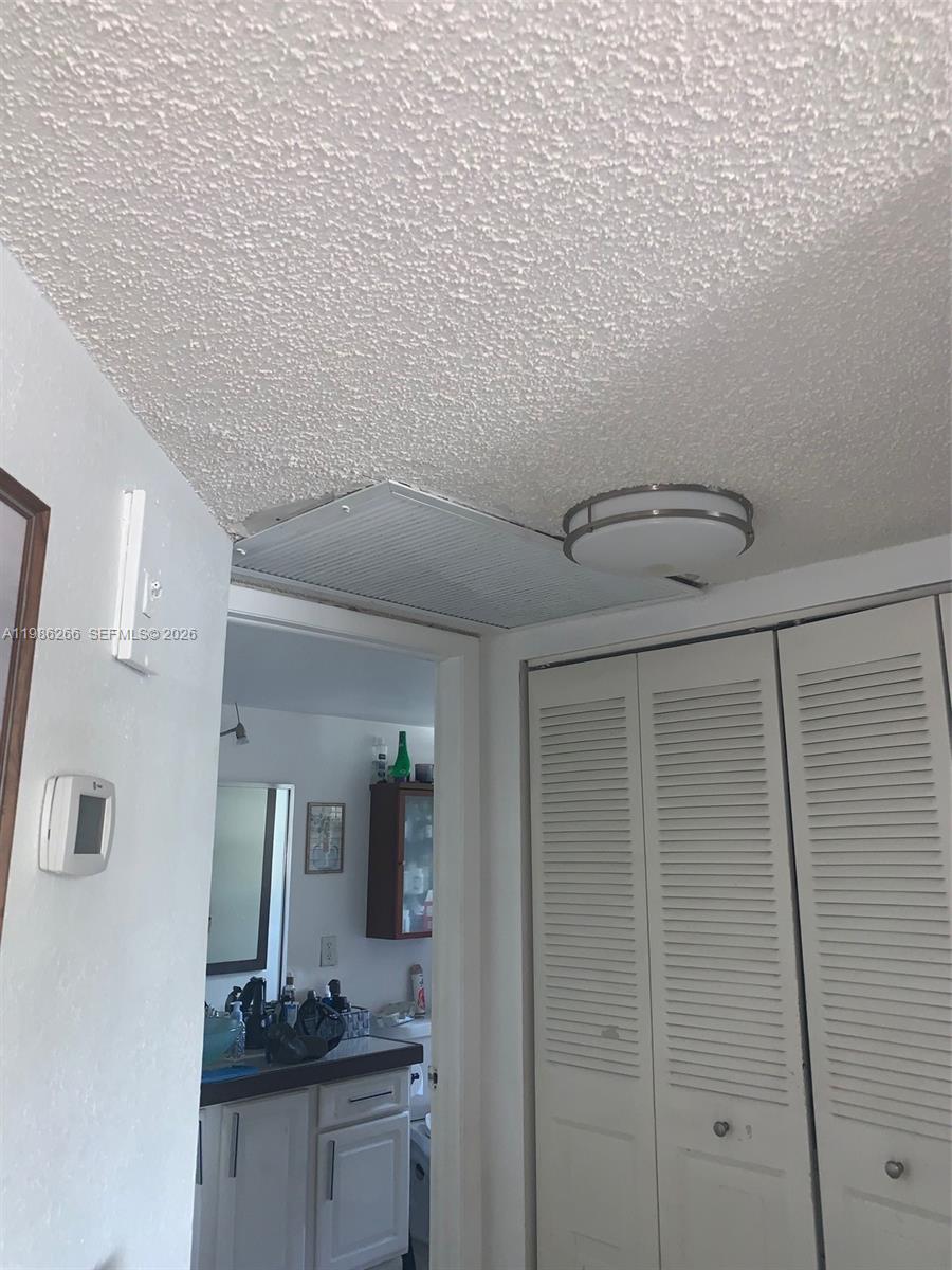 LAS VISTAS AT DORAL CONDO - Residential