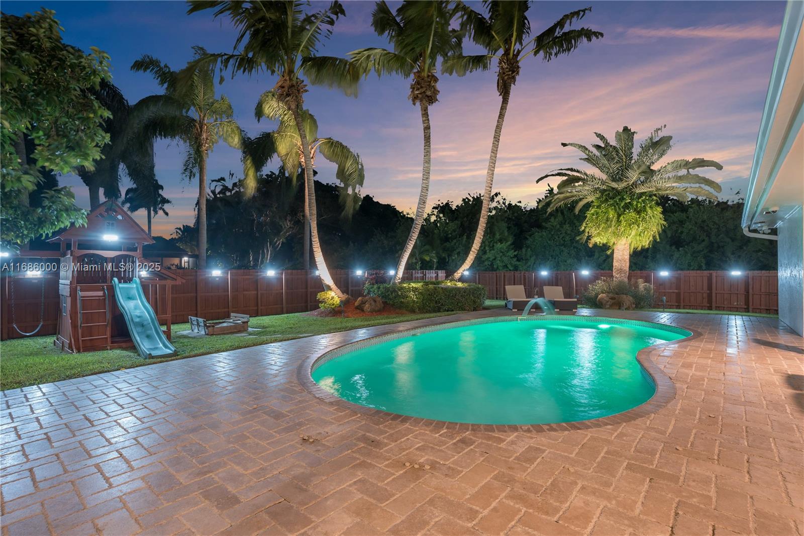 GLENWOOD ESTATES - Residential