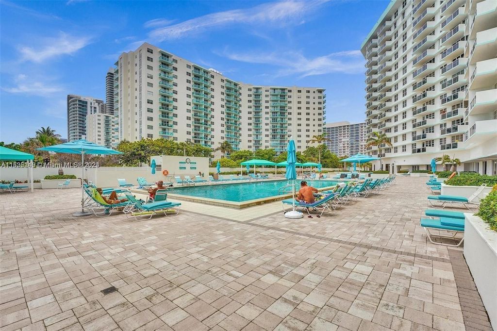 Photo of 3725 S Ocean Dr #1409, Hollywood, FL 33019 (MLS # A11535149)