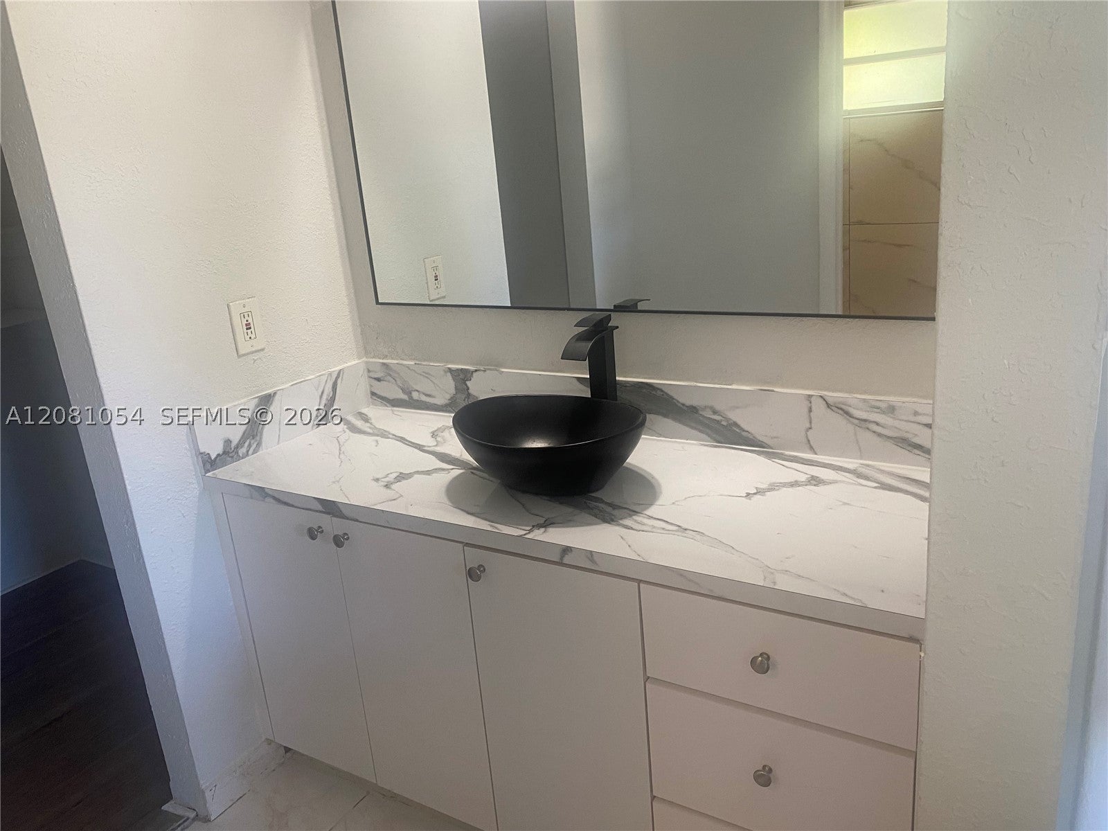 410 NW 33rd St 0
