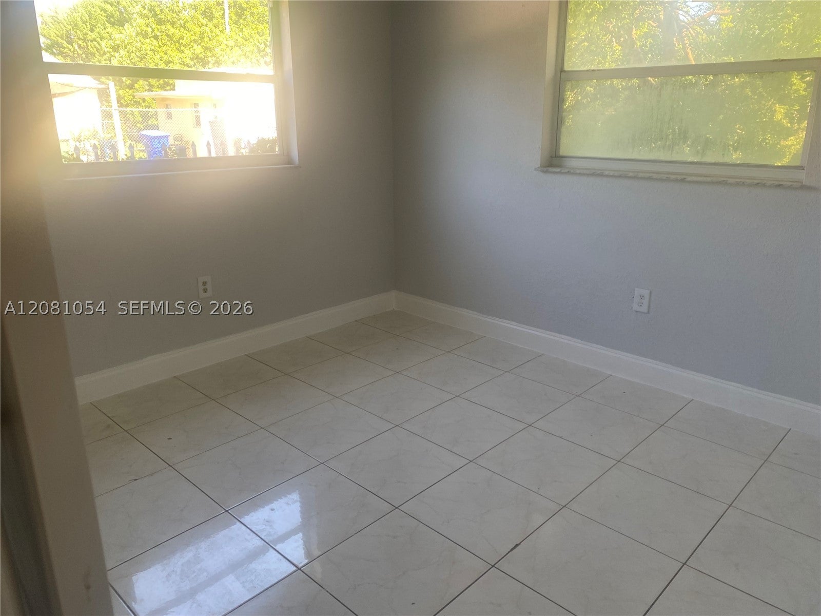 410 NW 33rd St 0