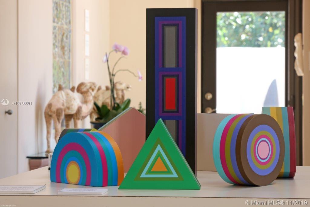 JUPITER ISLAND - Residential