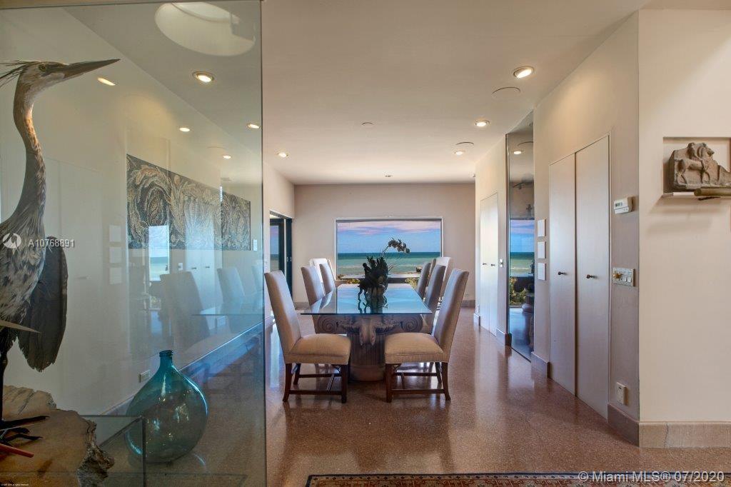 JUPITER ISLAND - Residential