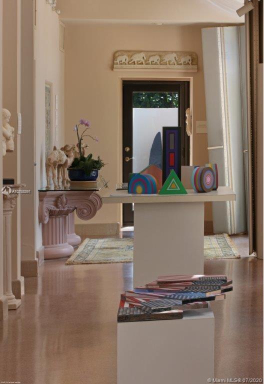 JUPITER ISLAND - Residential