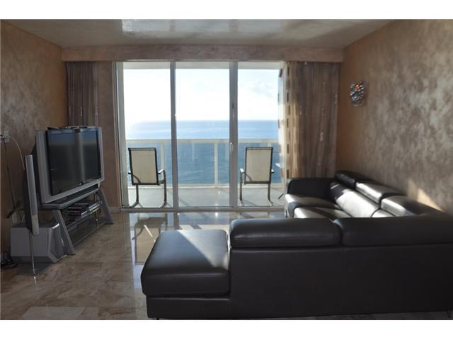 BEACH CLUB ONE CONDO - Residential Lease