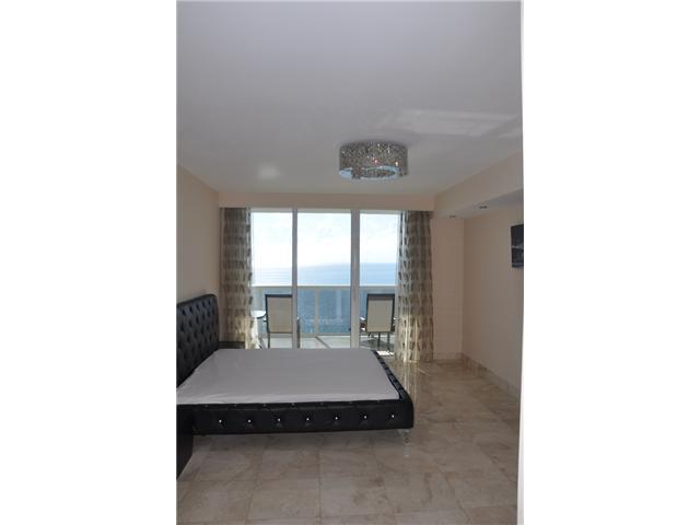 BEACH CLUB ONE CONDO - Residential Lease