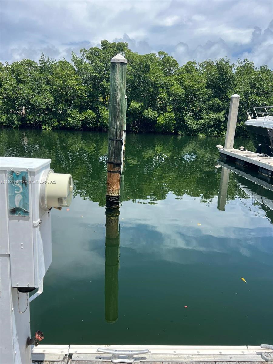 MYSTIC POINTE MARINA COND - Land