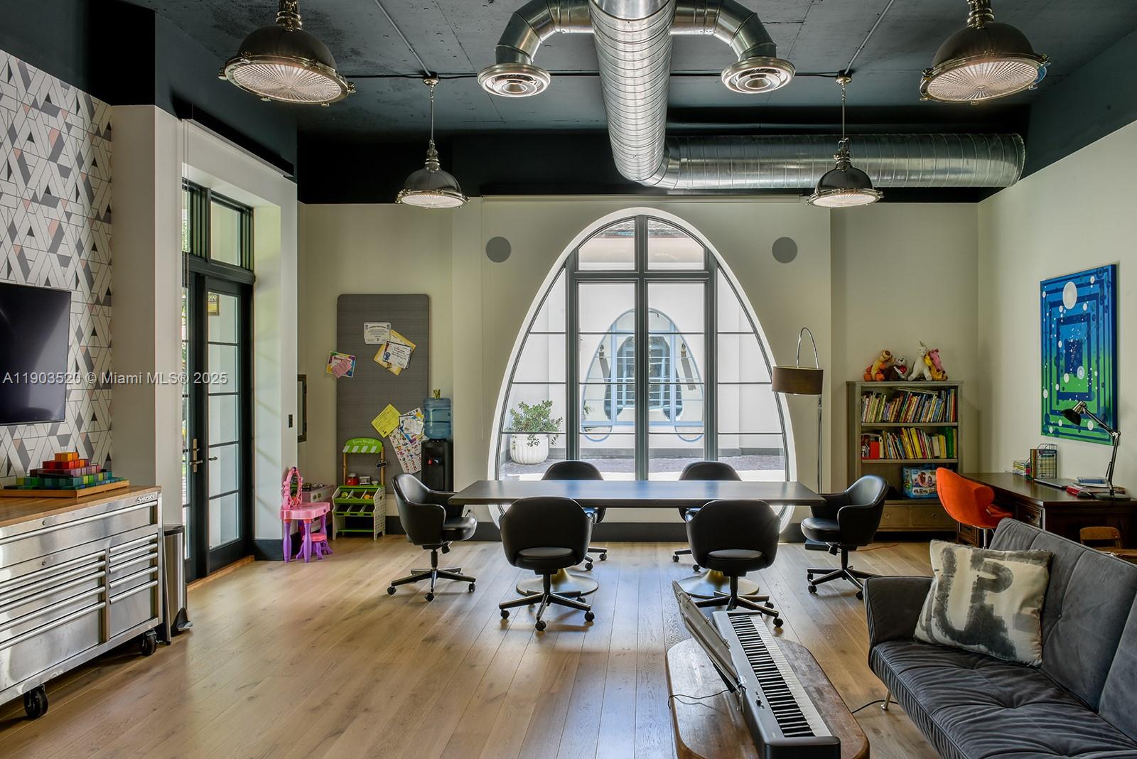 FELIX PARK HOME ACRES - Residential