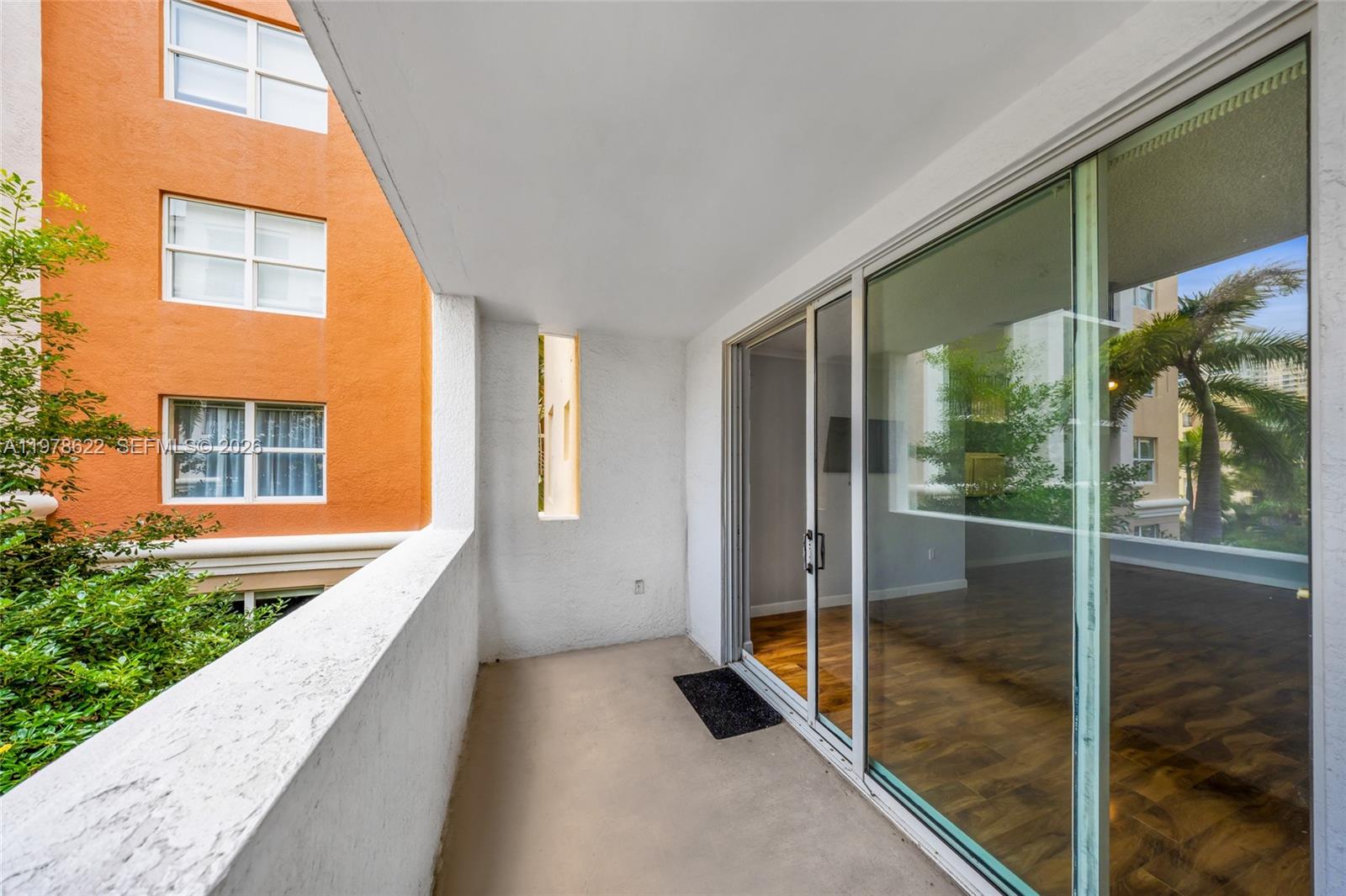 PORTO BELLAGIO CONDO - Residential Lease