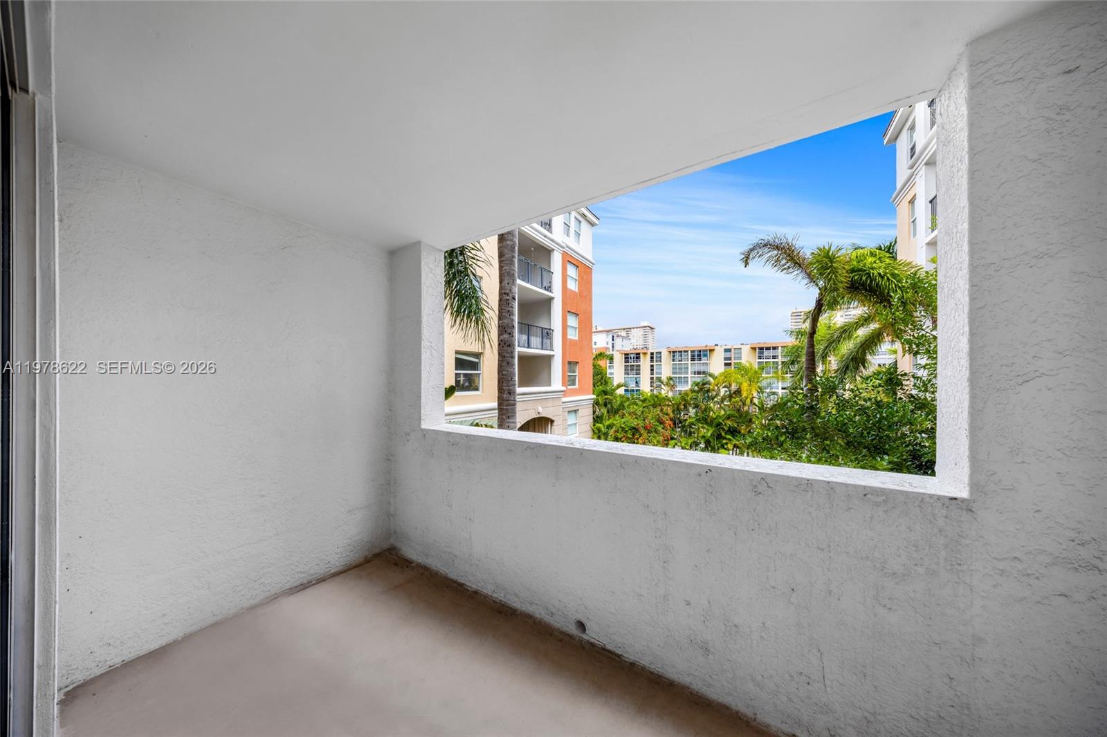 PORTO BELLAGIO CONDO - Residential Lease