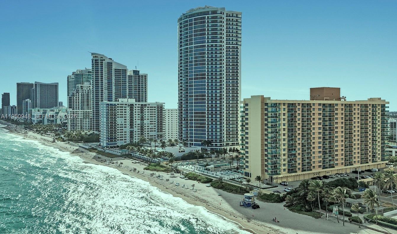 WAVE CONDO - Residential Lease