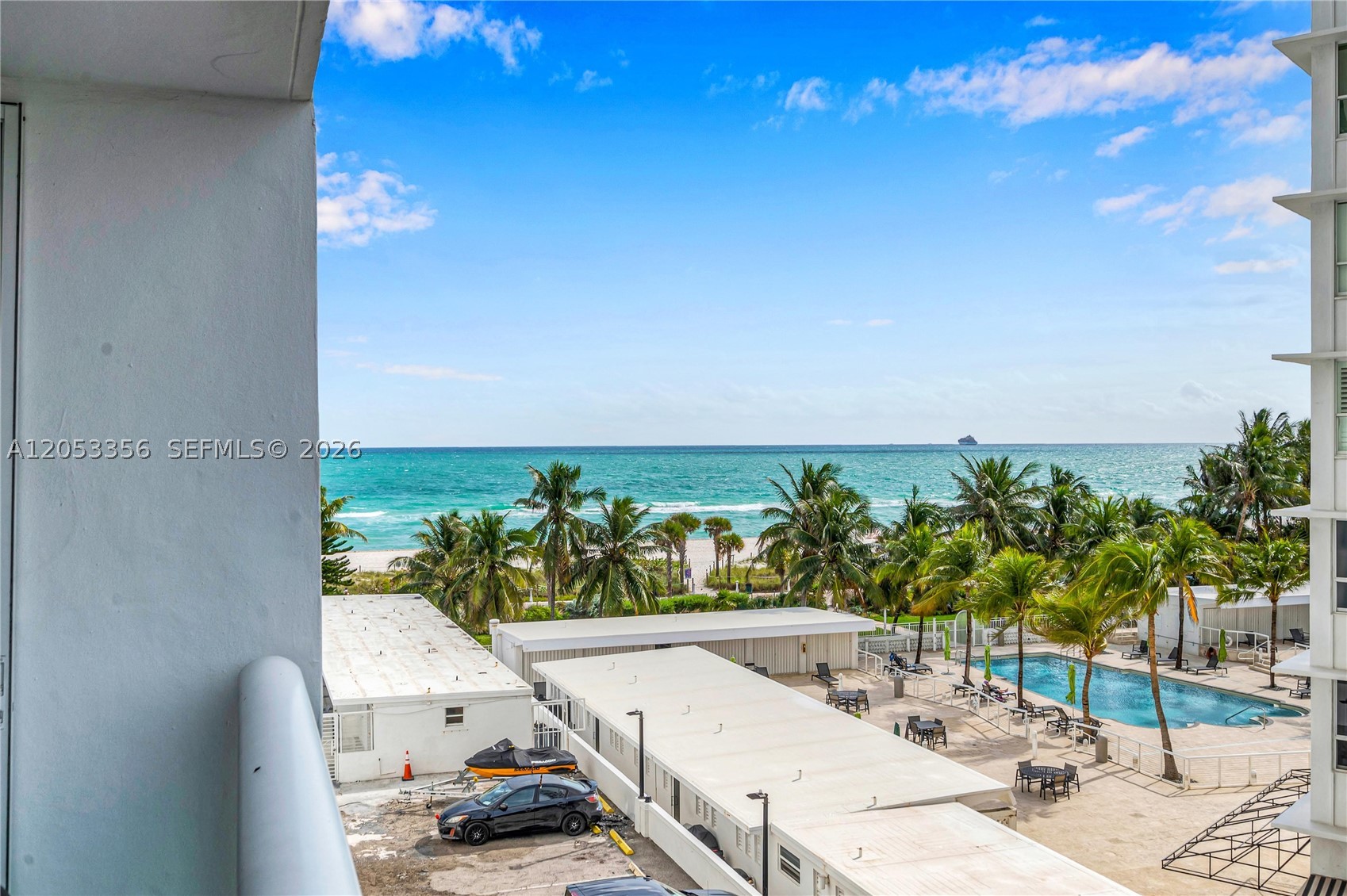 5001 Collins Ave 4E