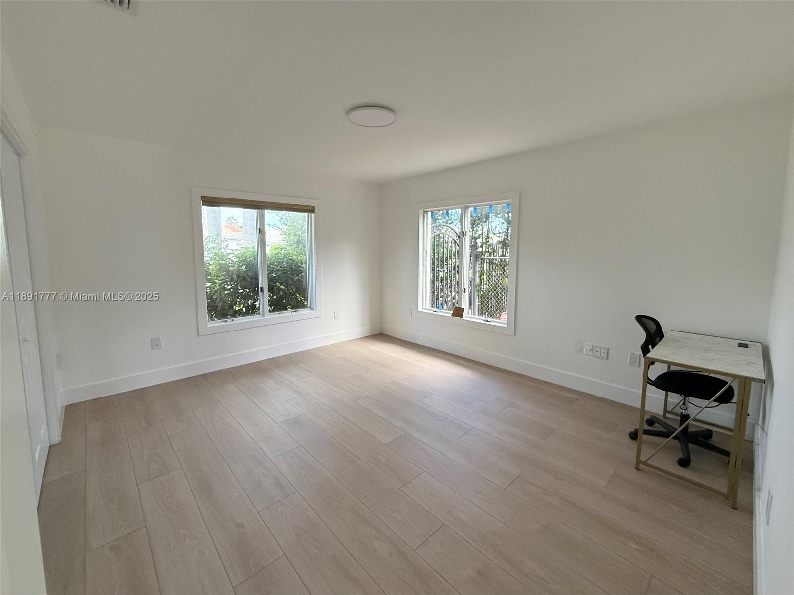 CORAL RIDGE COUNTRY CLUB - Residential