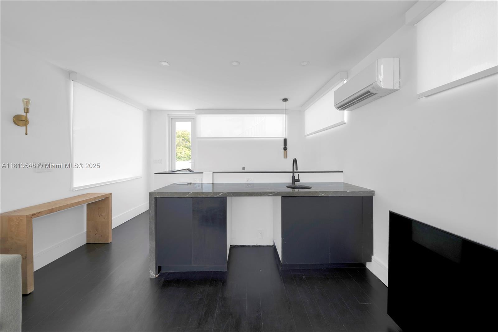 KINGS BAY SUB - Residential