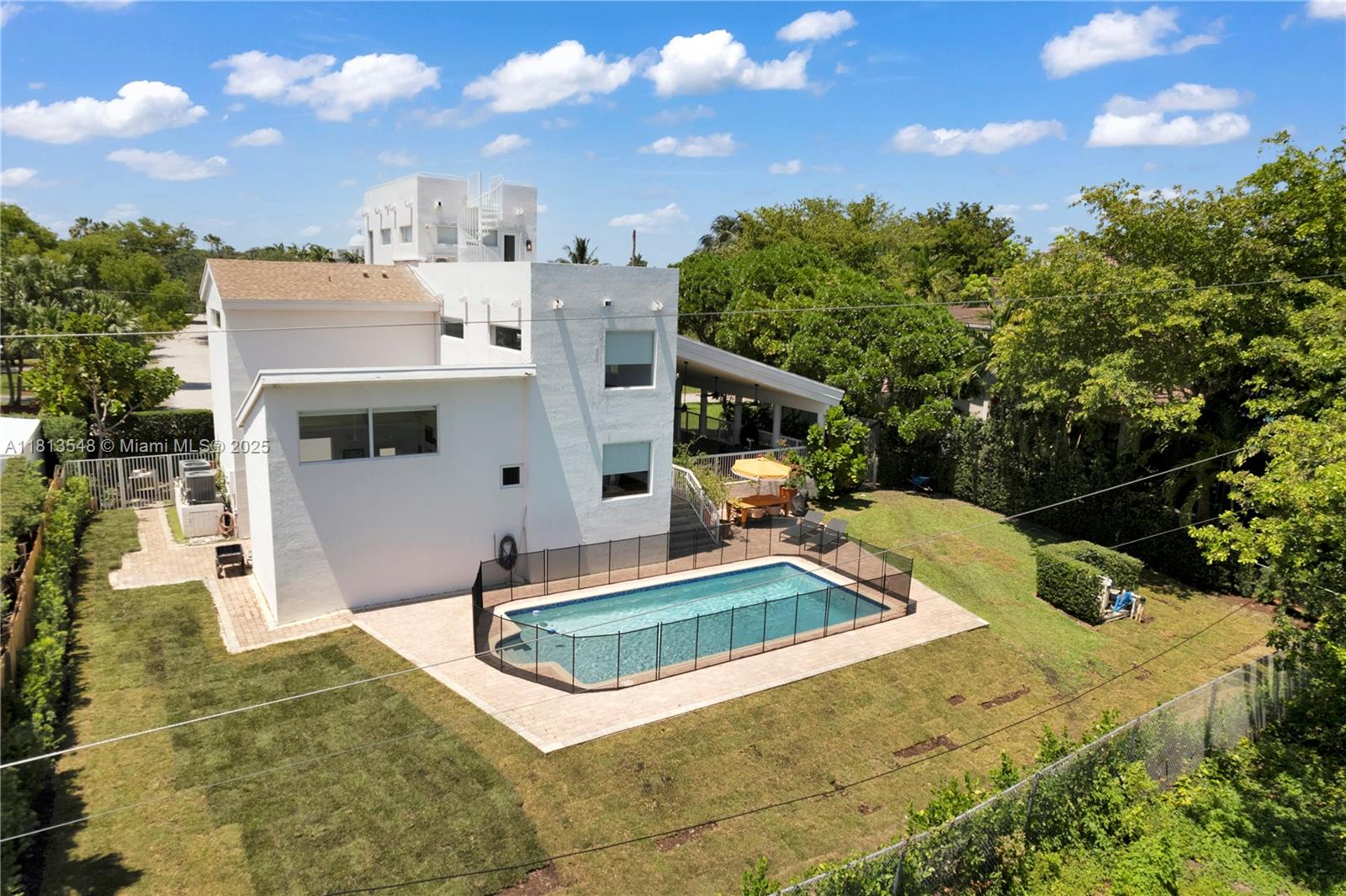 KINGS BAY SUB - Residential