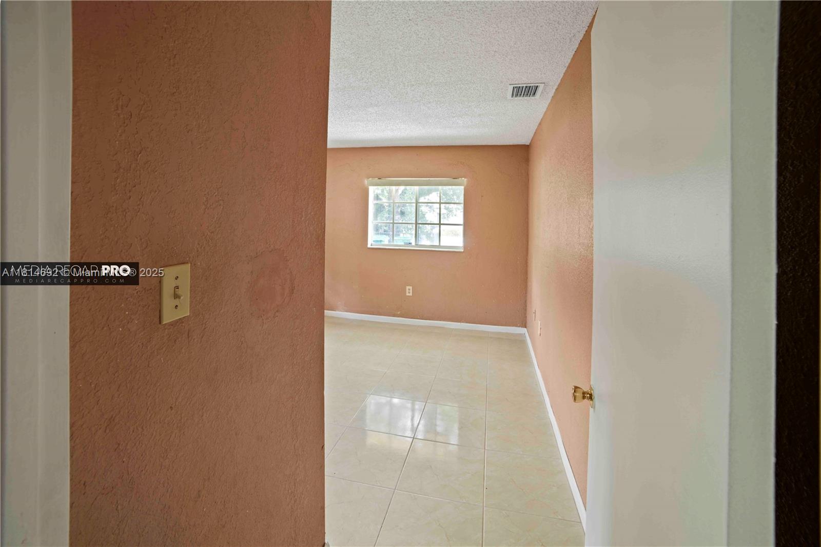 GOLDEN GLADES PARK 2ND AD - Residential