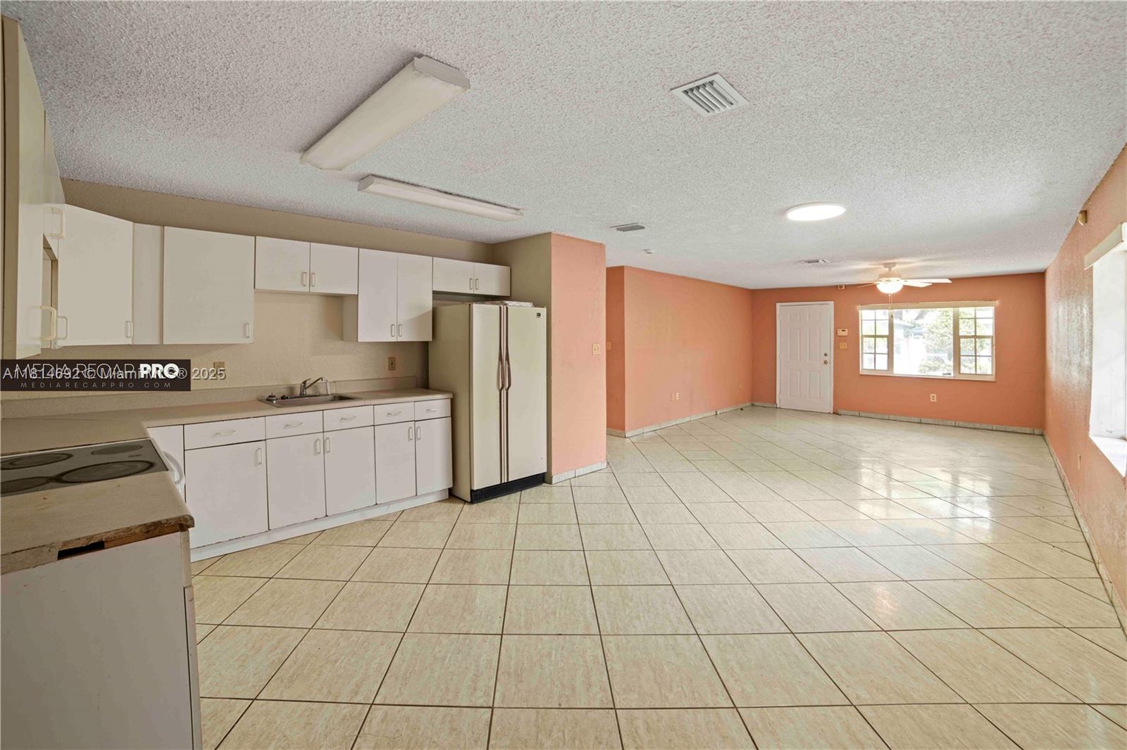 GOLDEN GLADES PARK 2ND AD - Residential
