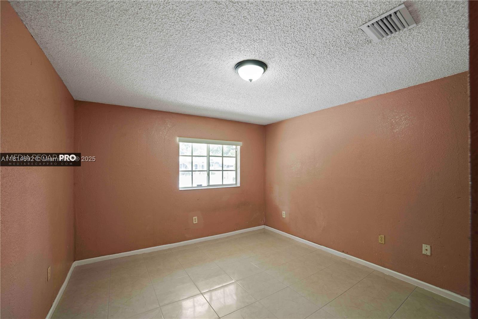 GOLDEN GLADES PARK 2ND AD - Residential
