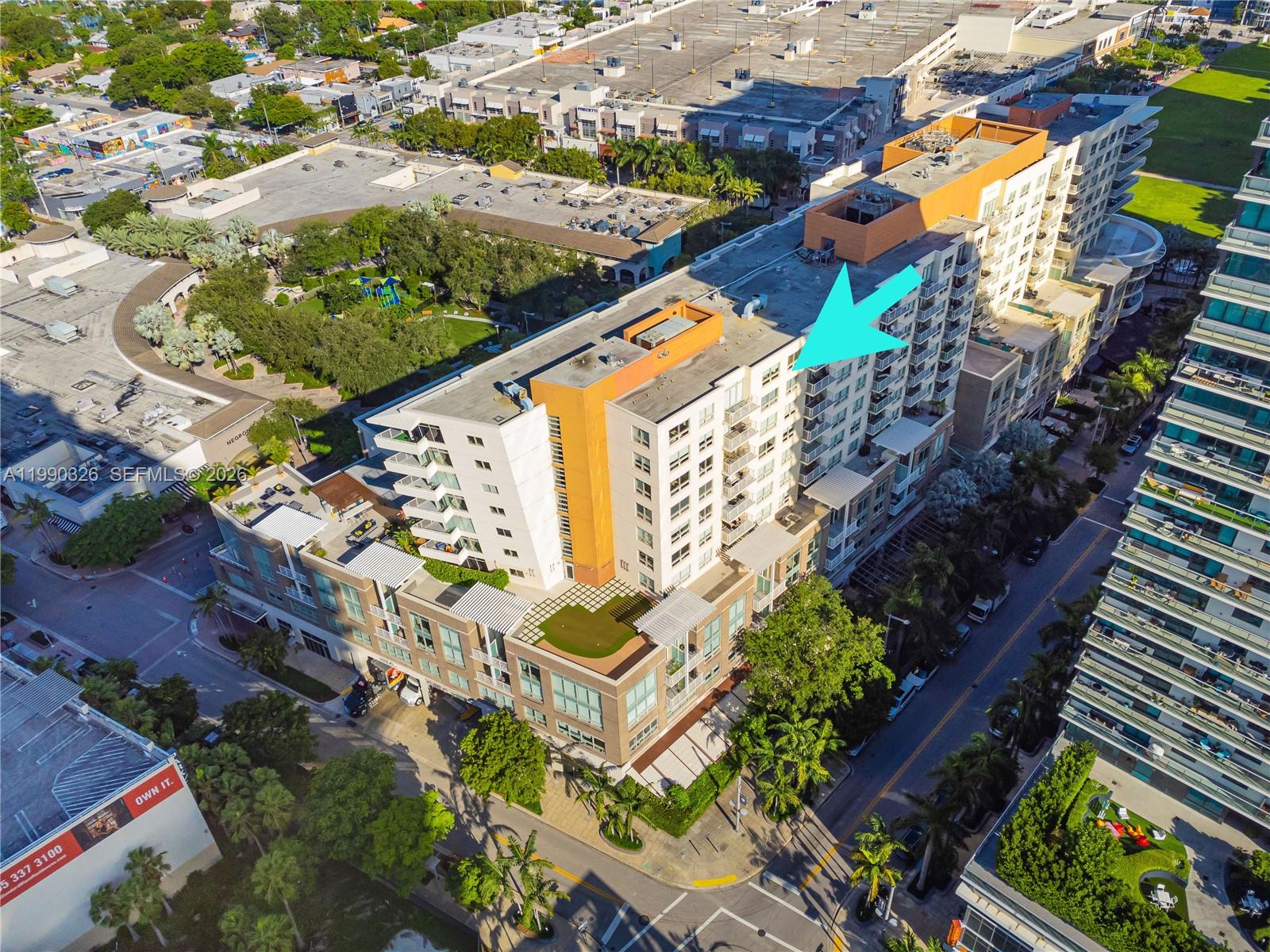MIDBLOCK MIAMI CONDO - Residential Lease
