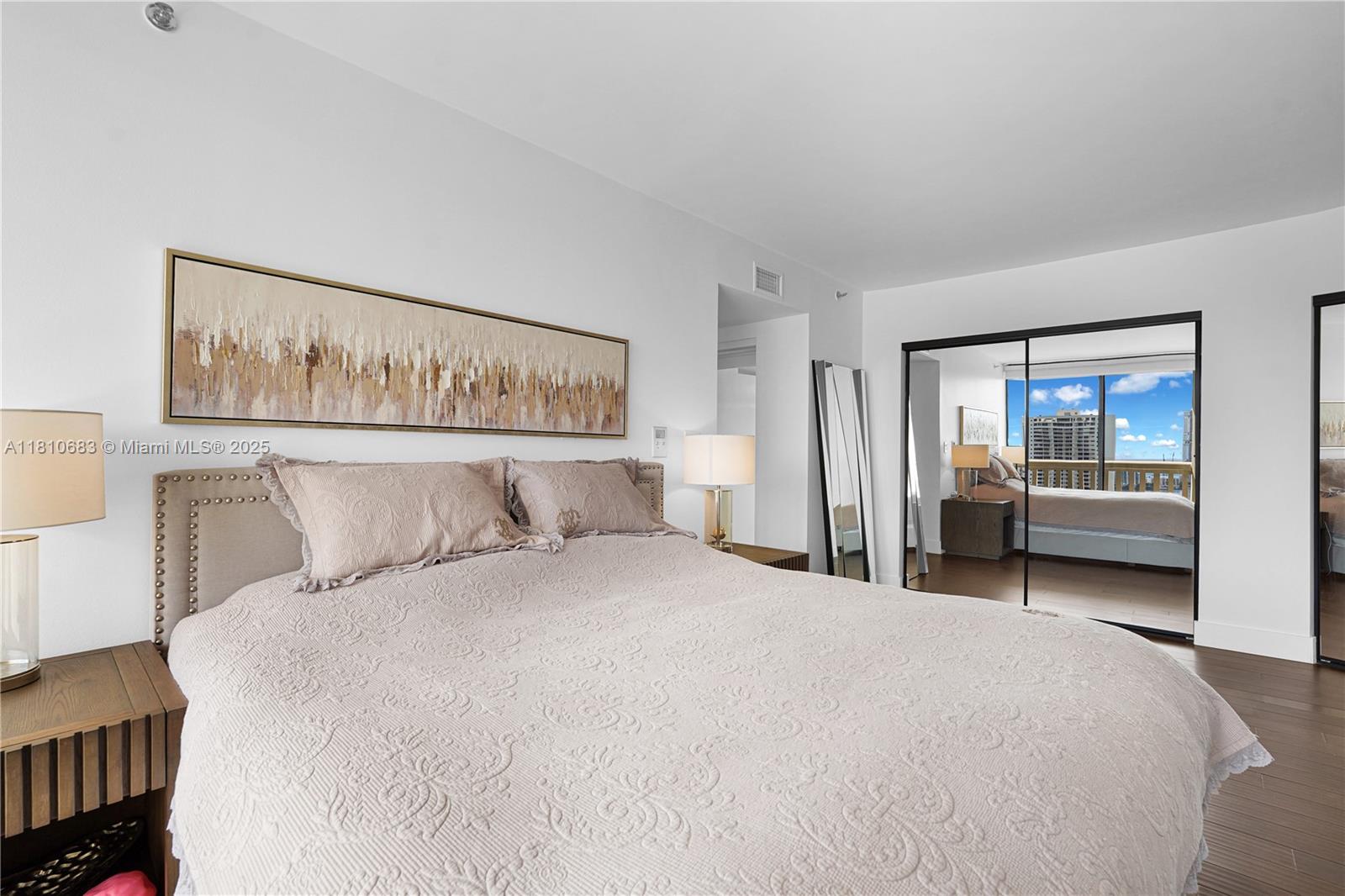 1000 Williams Island - Residential