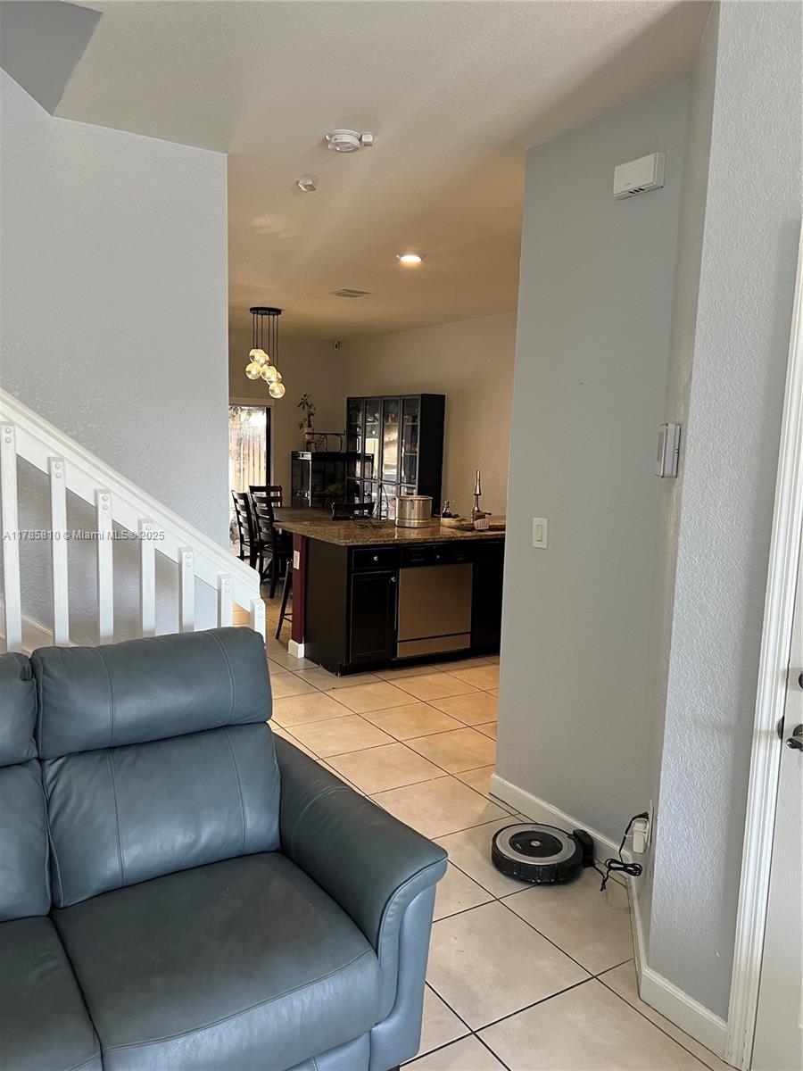 152 SE 37th Ter