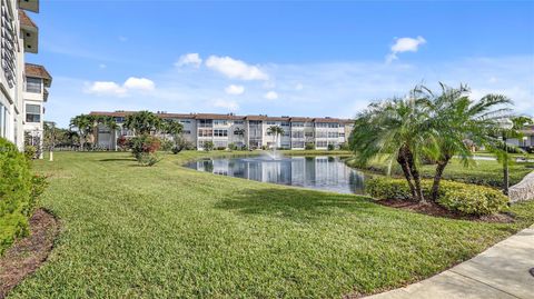 A home in Lauderdale Lakes