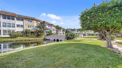 A home in Lauderdale Lakes