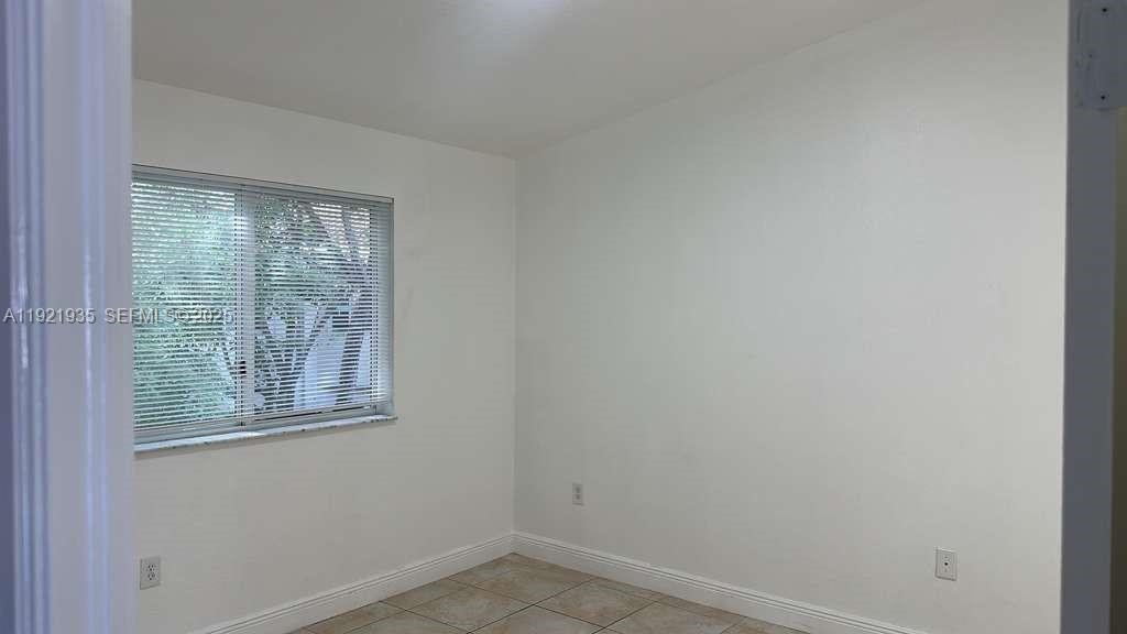 VENETIA GARDENS CONDO - Residential Lease