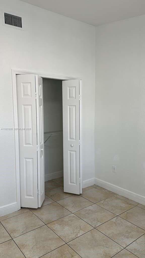 VENETIA GARDENS CONDO - Residential Lease